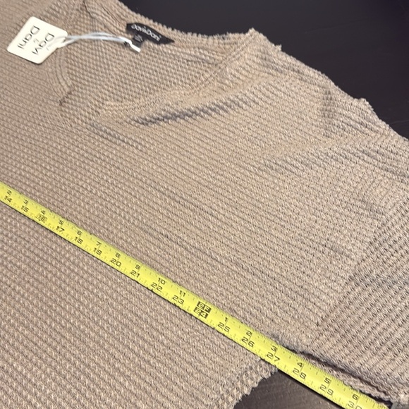 DAVI & DANI Tan knit top - Picture 4 of 6